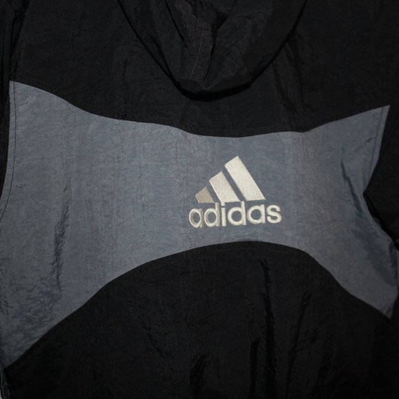 Youth medium Adidas jacket - Picture 6 of 7